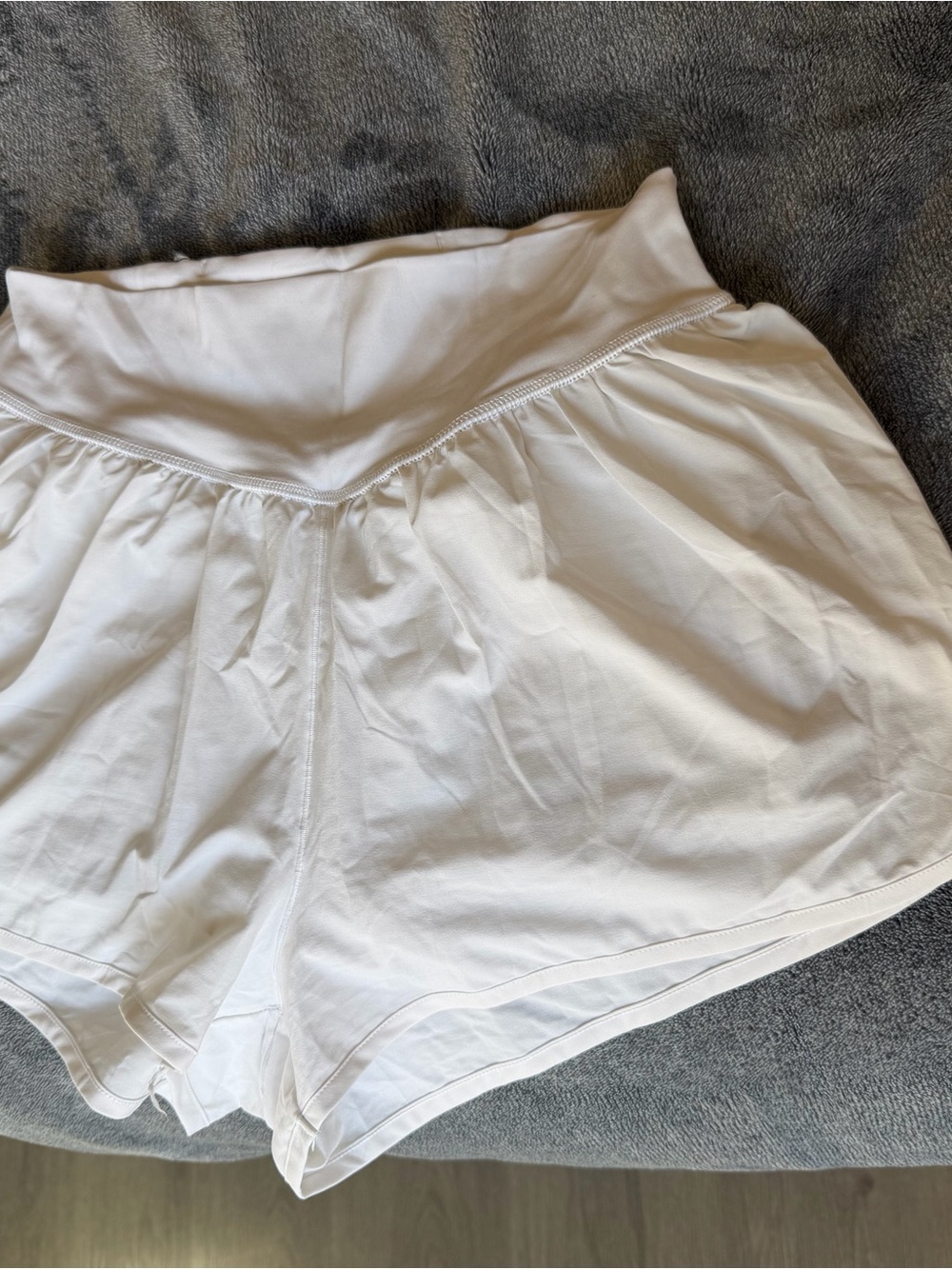 aerie OFFLINE White High-Waist Athletic Shorts